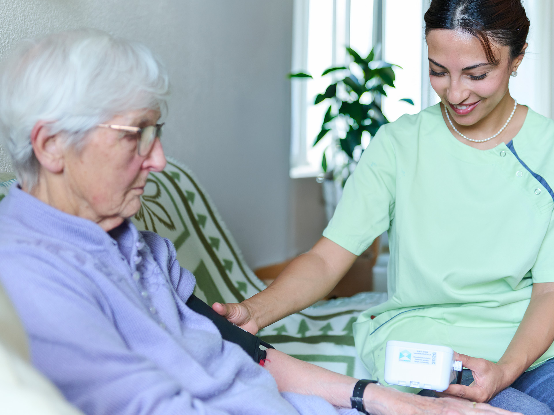 Offene Stellen Pflege und Betreuung im Landhaus Neuenegg